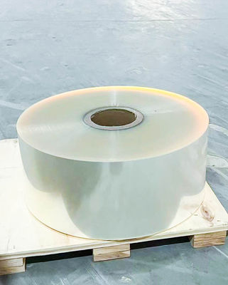 Scratch Resistant Clear BOPP Film , Glossy Adhesive Paper 36u Paper Thickness
