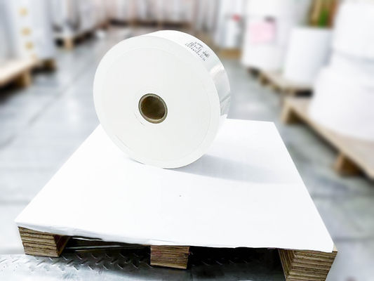 Self Adhesive BOPP Roll Labels , Clear Glossy Label Paper 25μ Face Thickness