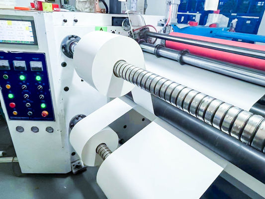Oil Glue Type Synthetic Sticker Label , Simple Sticky Adhesive Label Roll